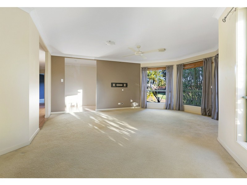 12 Westburn Court, Redland Bay QLD 4165
