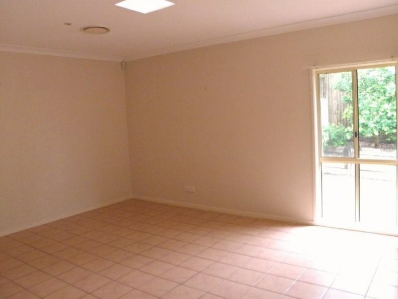 5 Eastcote Lane, Wellington Point QLD 4160