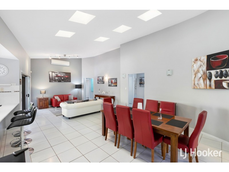 2 Zeus Court, Cleveland QLD 4163