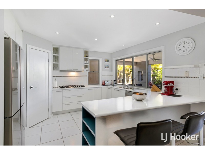 2 Zeus Court, Cleveland QLD 4163