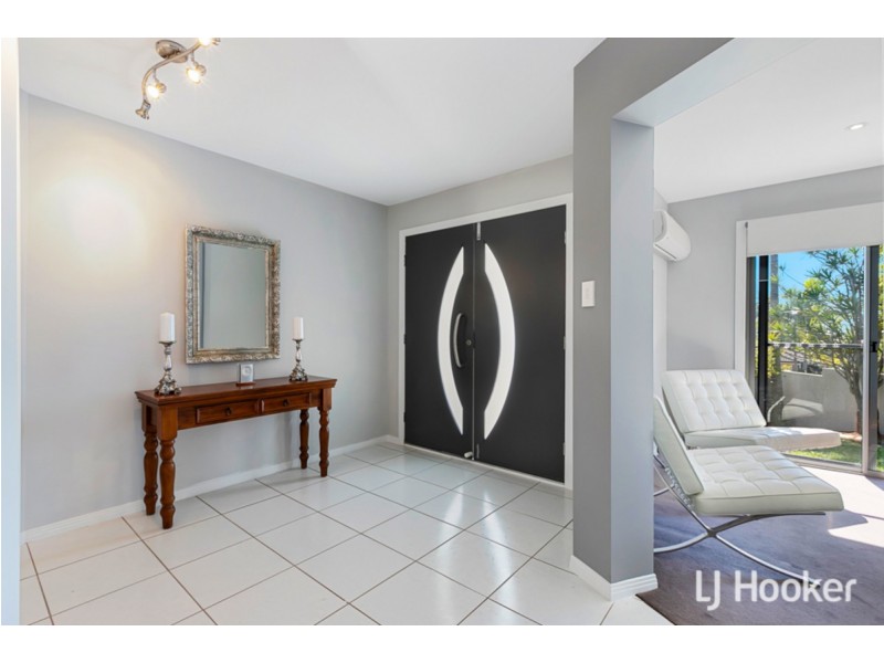 2 Zeus Court, Cleveland QLD 4163