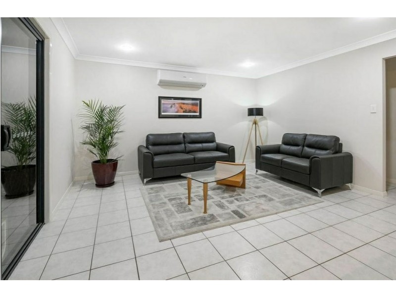 2 Poseidon Street, Cleveland QLD 4163