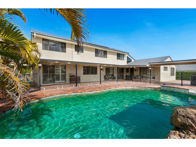 27 Clive Road, Birkdale QLD 4159