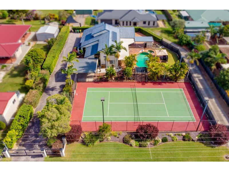 27 Clive Road, Birkdale QLD 4159