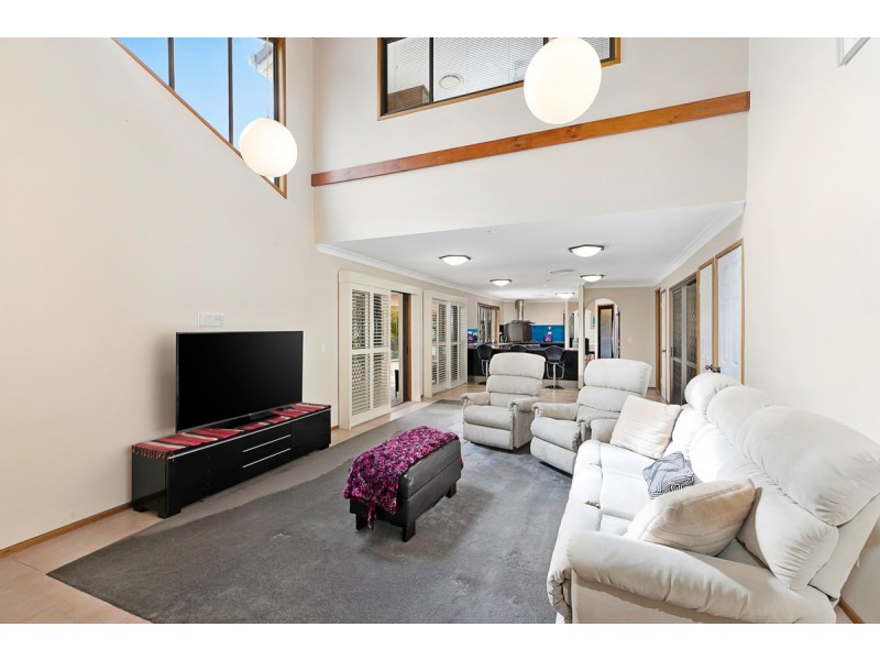 27 Clive Road, Birkdale QLD 4159