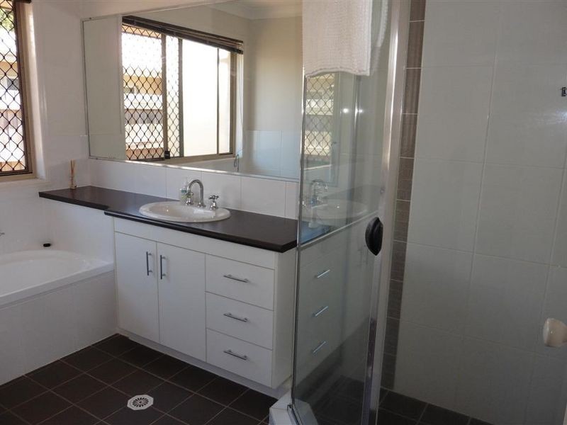 16 Tudar Place, Thornlands QLD 4164