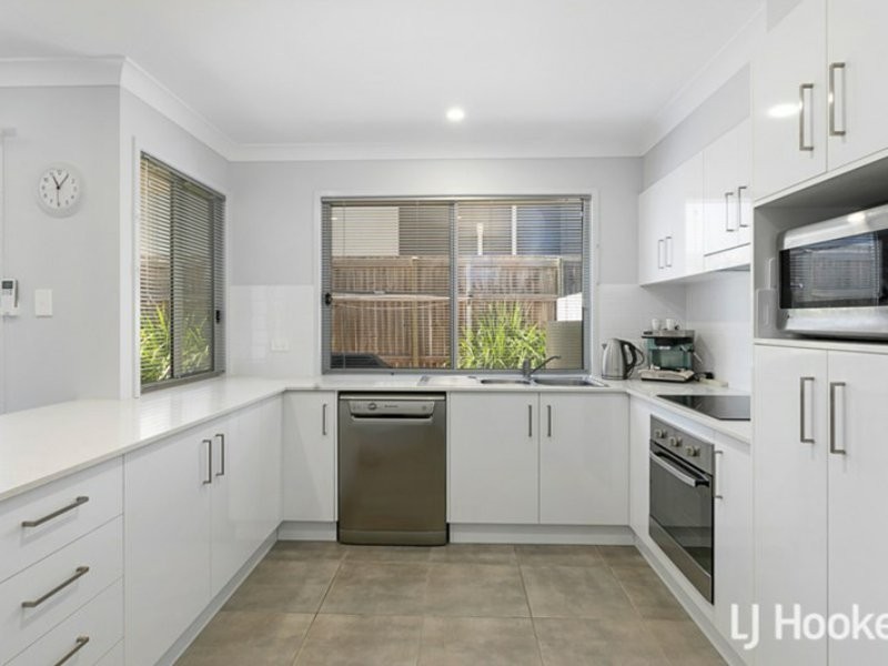 8/58-60 Valantine Road, Birkdale QLD 4159