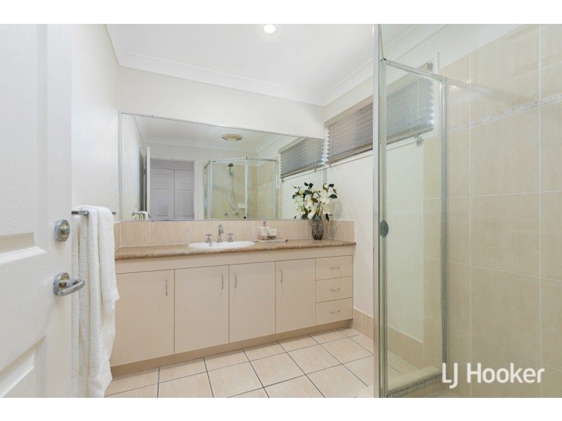 57 Morris Circuit, Thornlands QLD 4164