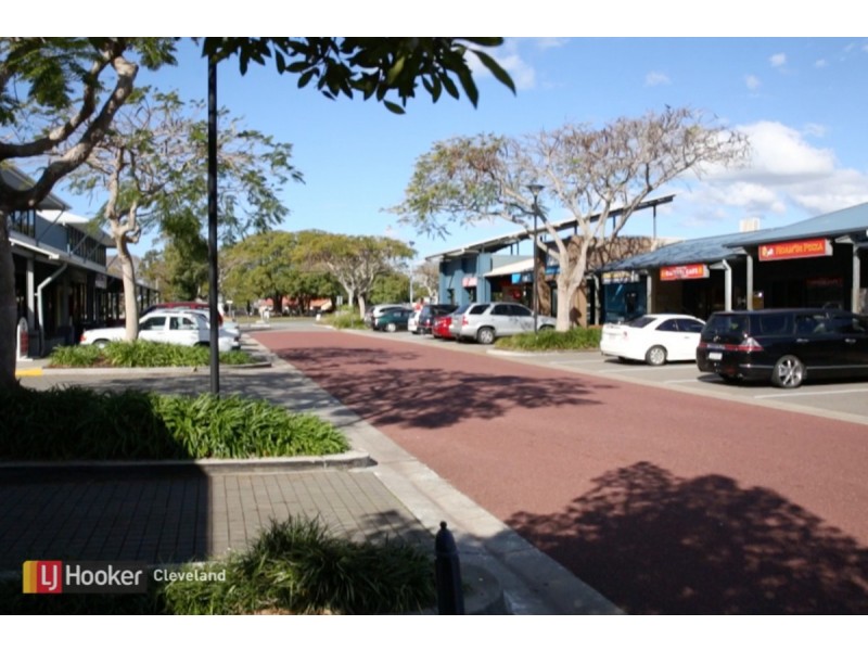 69 Queen Street, Redland Bay QLD 4165