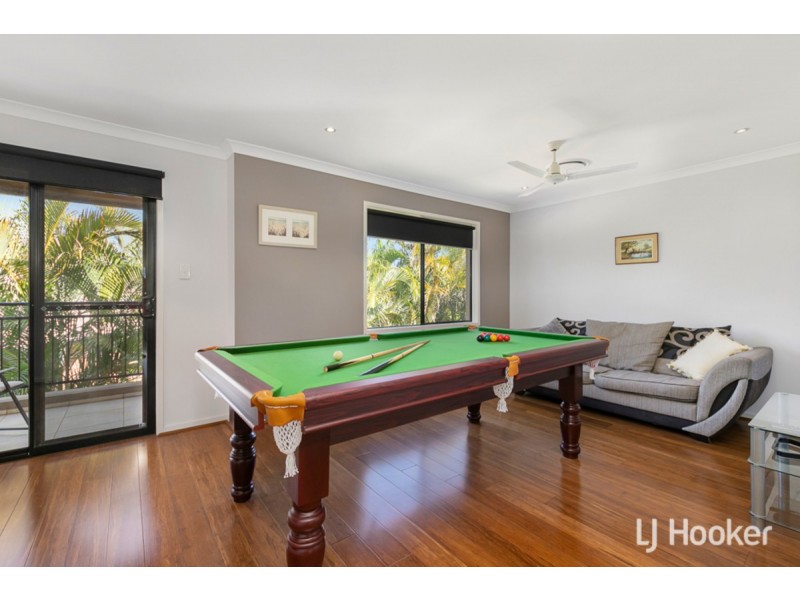 12 Ebony Crescent, Redland Bay QLD 4165