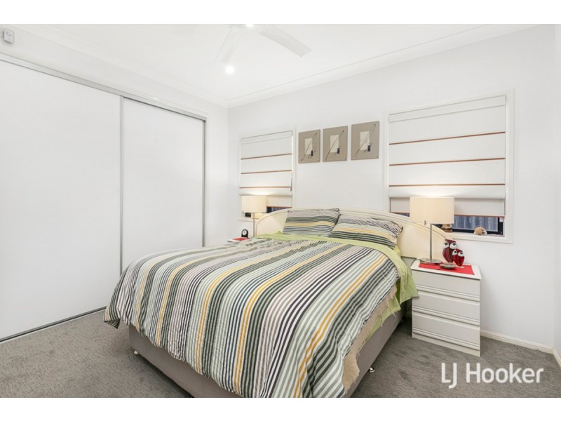 24 Frank Street, Thorneside QLD 4158