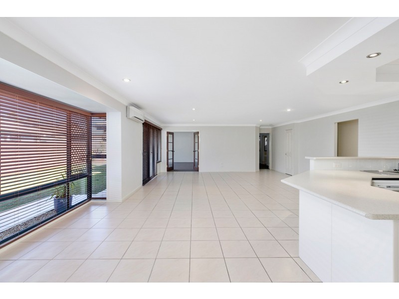 13 Jacob Street, Wellington Point QLD 4160