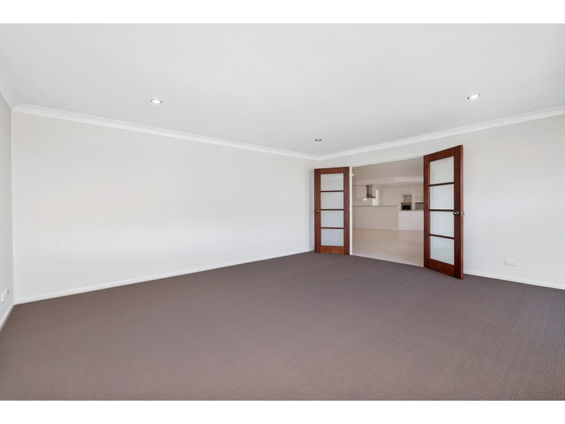 13 Jacob Street, Wellington Point QLD 4160