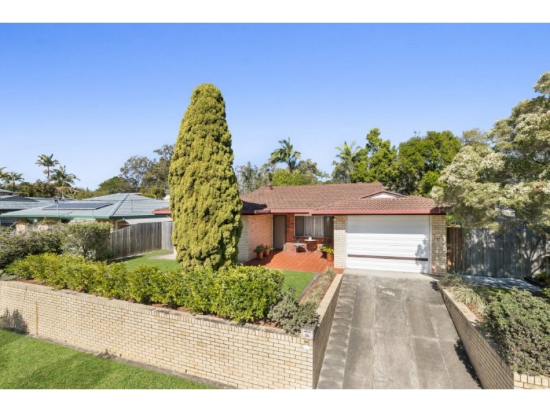 14 McCracken Street, Wishart QLD 4122