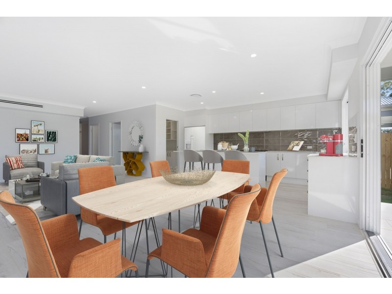 53 Albert Street, Ormiston QLD 4160