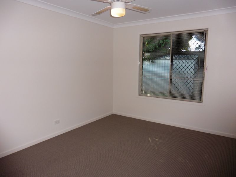 12 Lanyard Place, Redland Bay QLD 4165