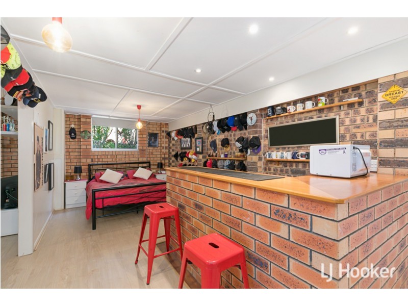 75 Burbank Road, Birkdale QLD 4159