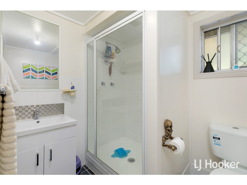 75 Burbank Road, Birkdale QLD 4159