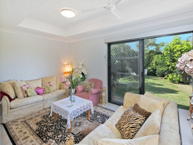 77 Belford Drive, Wellington Point QLD 4160