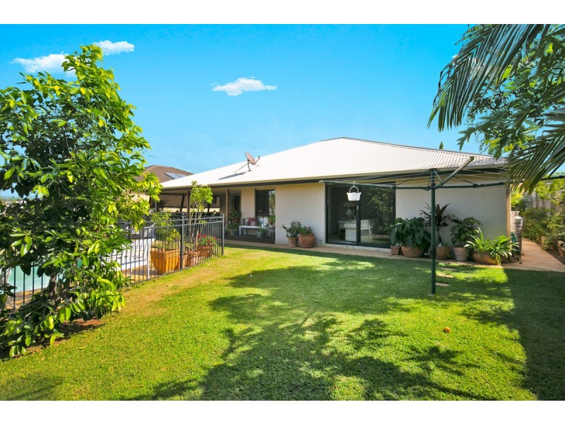 77 Belford Drive, Wellington Point QLD 4160