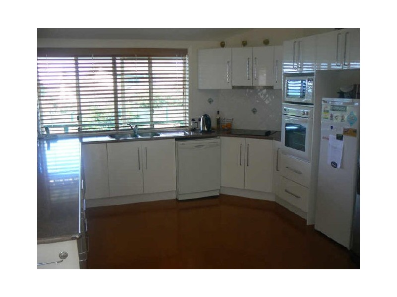 1 Wilohurst Drive, Redland Bay QLD 4165
