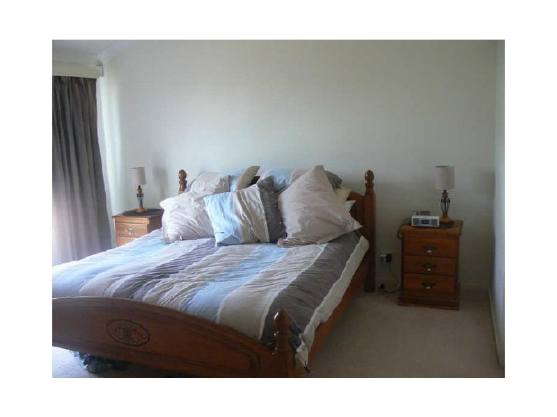 1 Wilohurst Drive, Redland Bay QLD 4165
