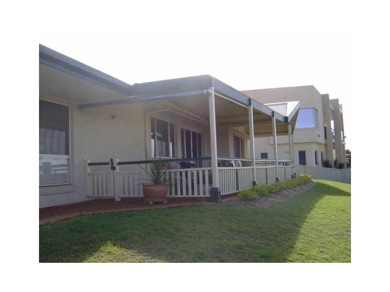 1 Wilohurst Drive, Redland Bay QLD 4165