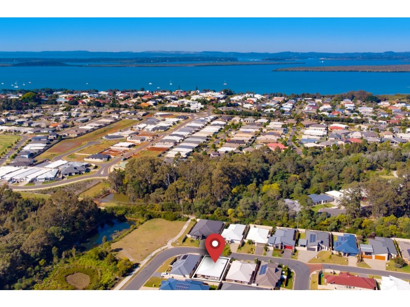 44 Willis Close, Redland Bay QLD 4165