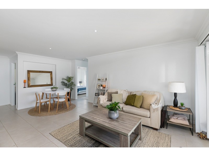 44 Willis Close, Redland Bay QLD 4165