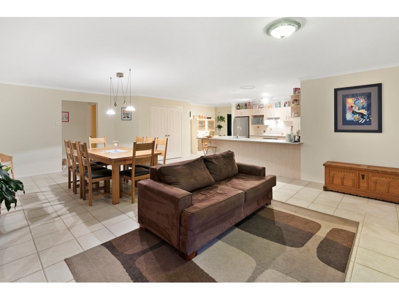 21 Amanda Street, Cleveland QLD 4163