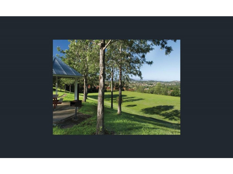 78 Linacre Crescent, Carindale QLD 4152