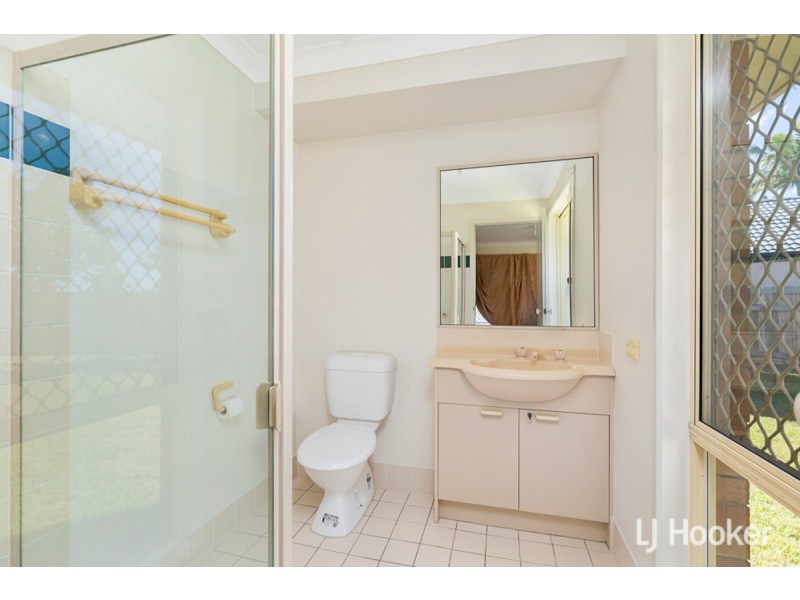 77 Link Road, Victoria Point QLD 4165