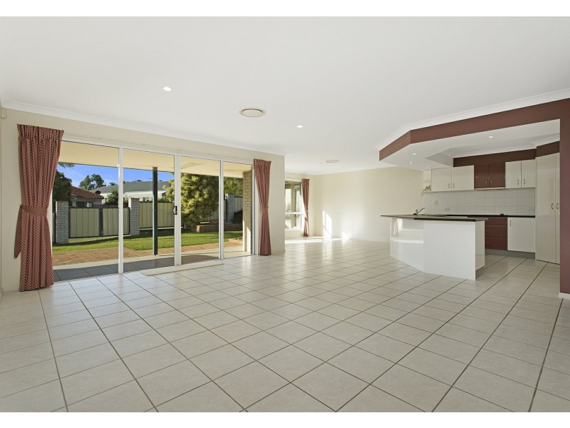 4 Goddard Road, Thornlands QLD 4164