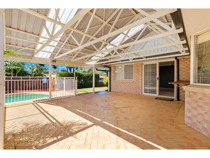 62 Clive Road, Birkdale QLD 4159