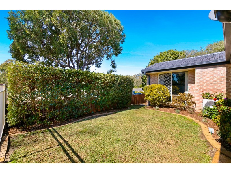 62 Clive Road, Birkdale QLD 4159