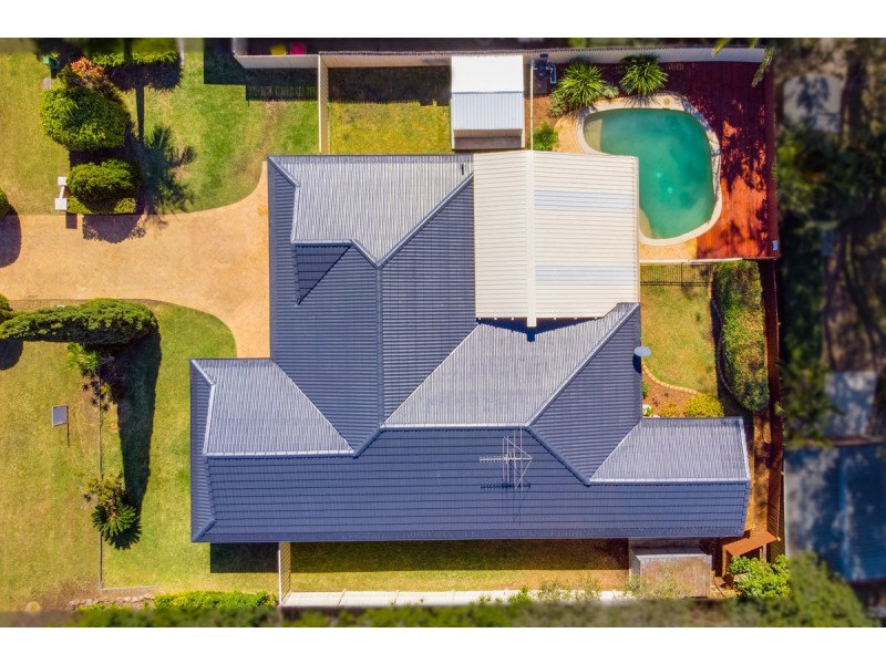 62 Clive Road, Birkdale QLD 4159