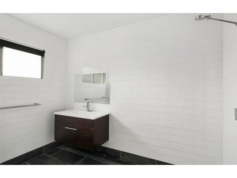 186 Russell Street, Cleveland QLD 4163