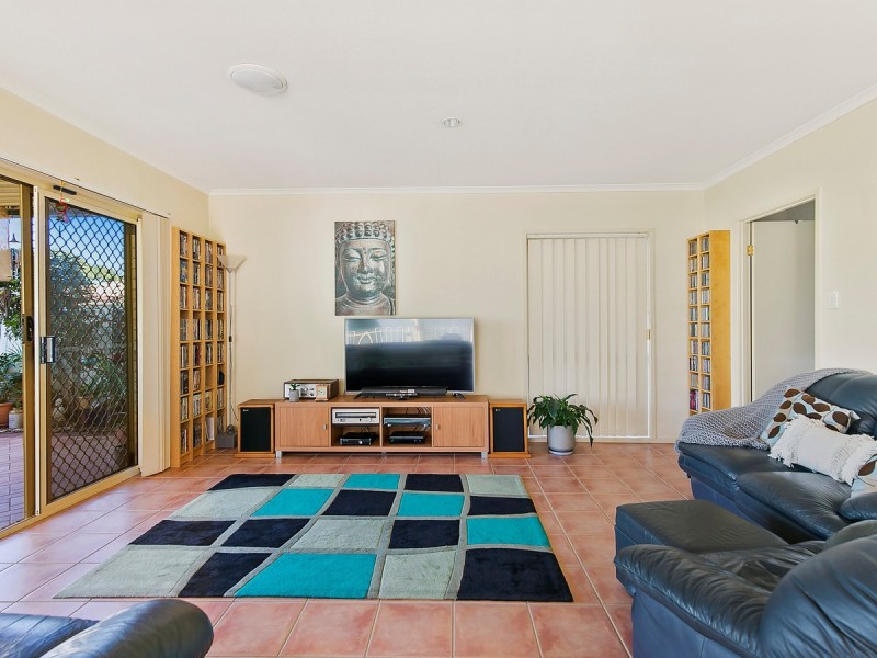 18 Kintyre Street, Victoria Point QLD 4165