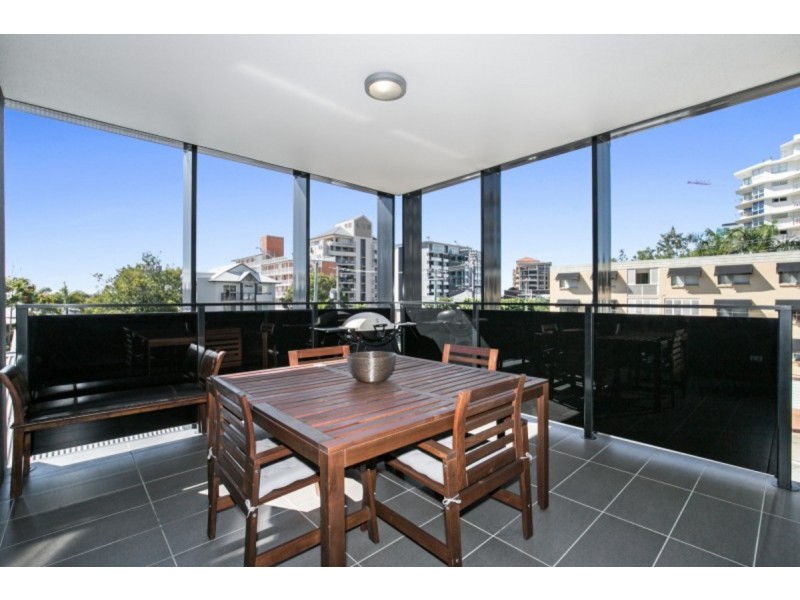110/18 Thorn Street, Kangaroo Point QLD 4169