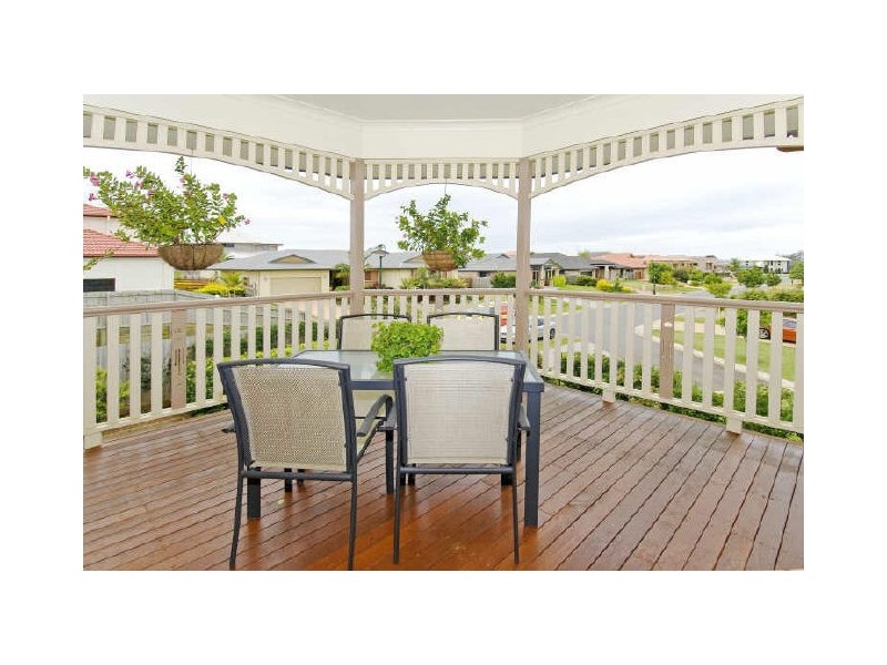 9 Watergum Place, Thornlands QLD 4164