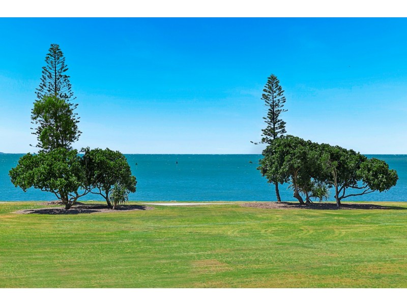 35 Raby Bay Boulevard, Raby Bay QLD 4163