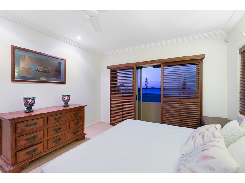 35 Raby Bay Boulevard, Raby Bay QLD 4163