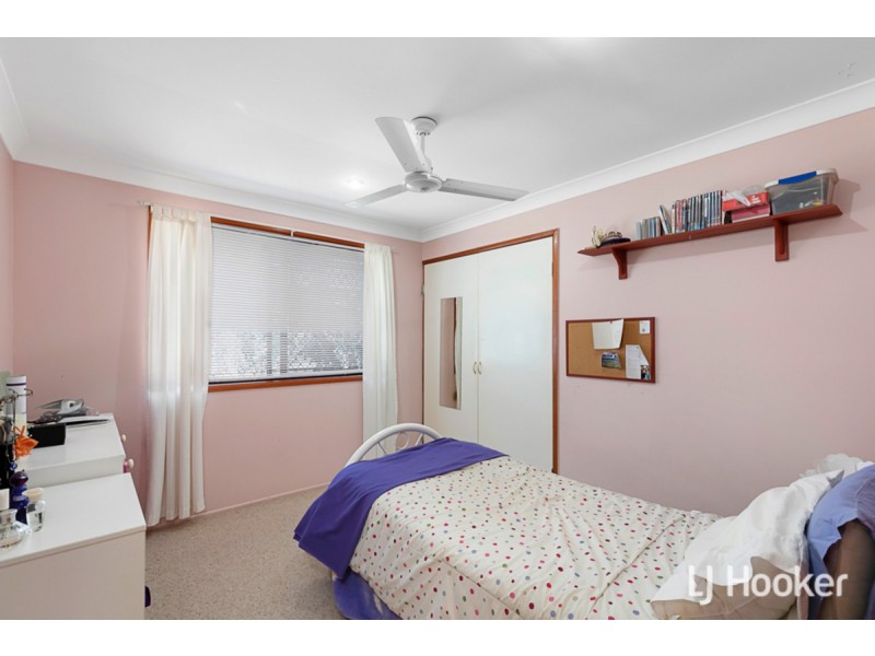 27 Riverton Drive, Wellington Point QLD 4160
