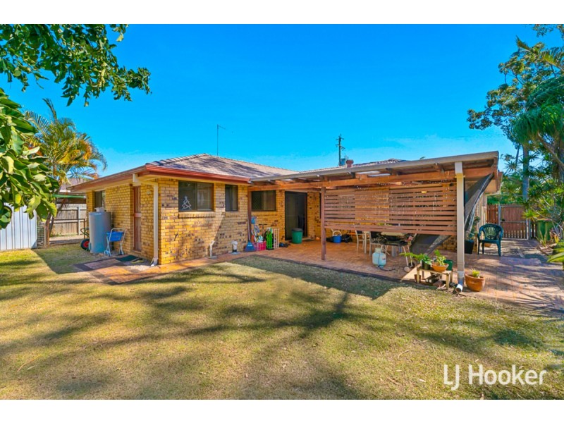 27 Riverton Drive, Wellington Point QLD 4160