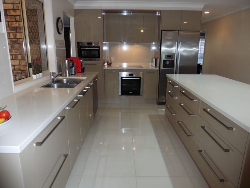 7 John Samuel Place, Ormiston QLD 4160