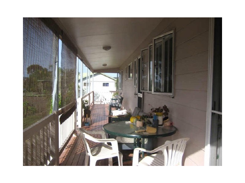 2 Ketch Street, Russell Island QLD 4184