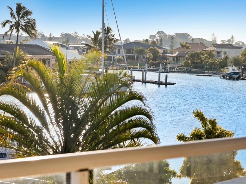 16 Seacrest Court, Raby Bay QLD 4163