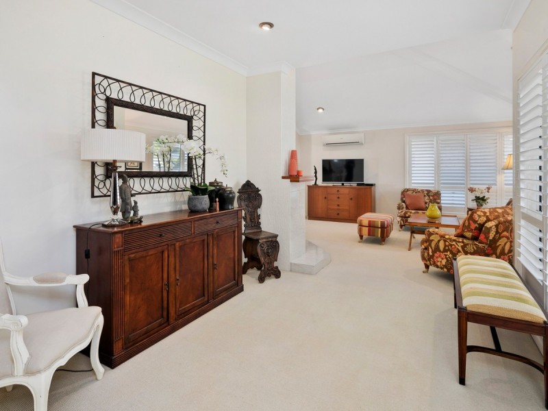 16 Seacrest Court, Raby Bay QLD 4163