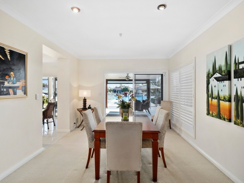 16 Seacrest Court, Raby Bay QLD 4163