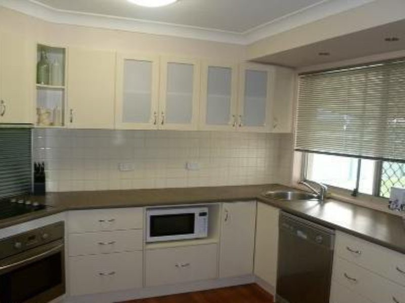 12 Camira Street, Alexandra Hills QLD 4161